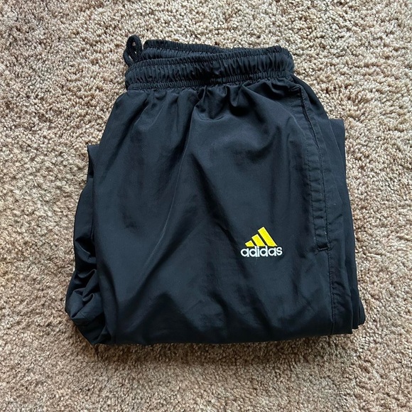 Adidas Men Windbreaker Track Pants Black Gold Lightweight Gym Running - Picture 6 of 10